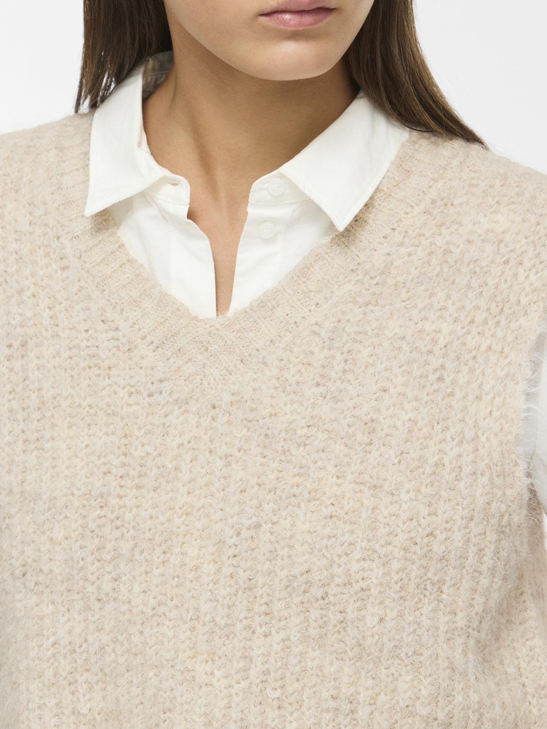 VILAMPE Knitted Waistcoat - Super Light Natural Melan - VERO MODA & VILA Bergvik